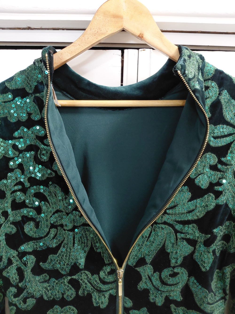 VENUS Emerald Green Velvet Floral Sequin Long Sleeve Mini Dress - Picture 10 of 11